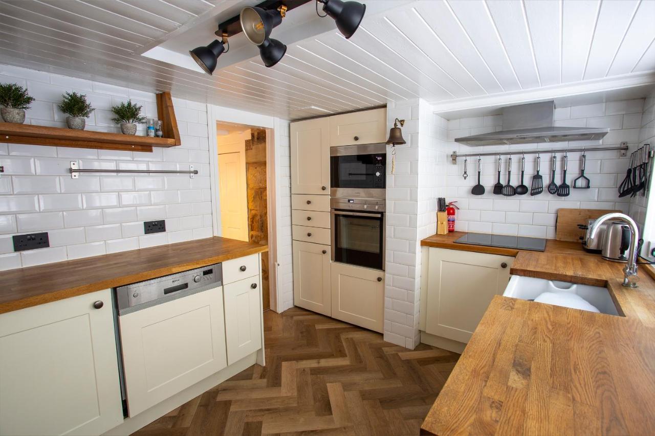 Whitby Boutique - Mast Cottage Εξωτερικό φωτογραφία