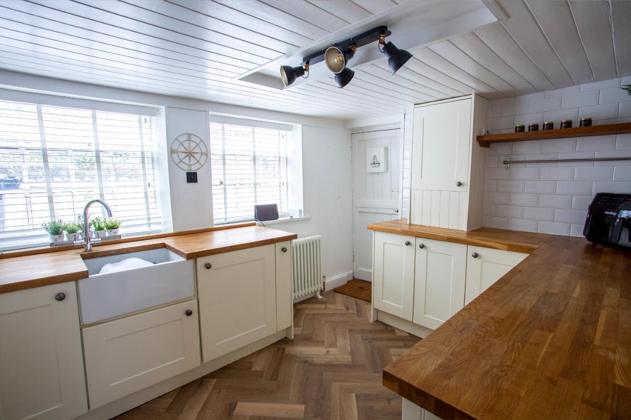 Whitby Boutique - Mast Cottage Εξωτερικό φωτογραφία